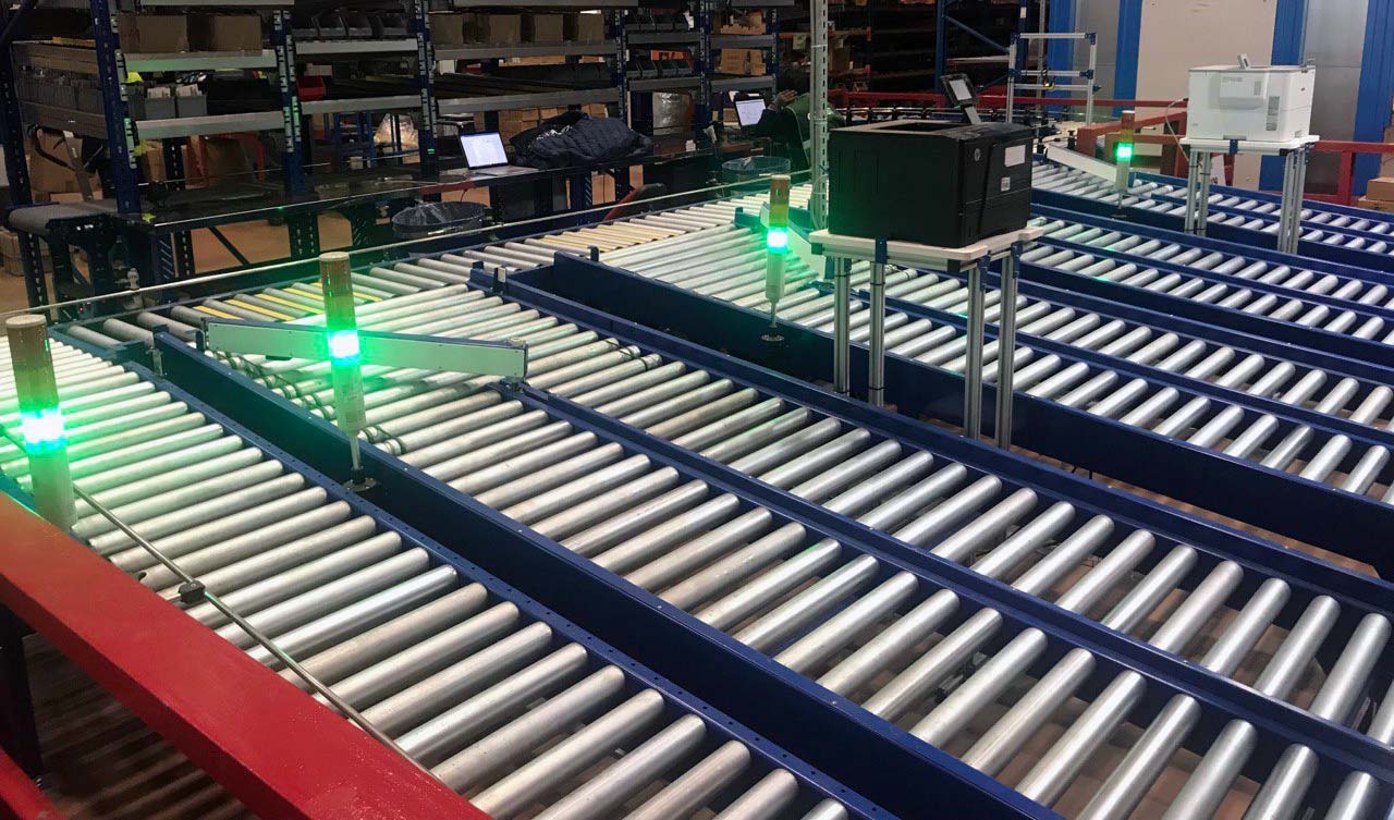 How to extend the service life of the conveyor?